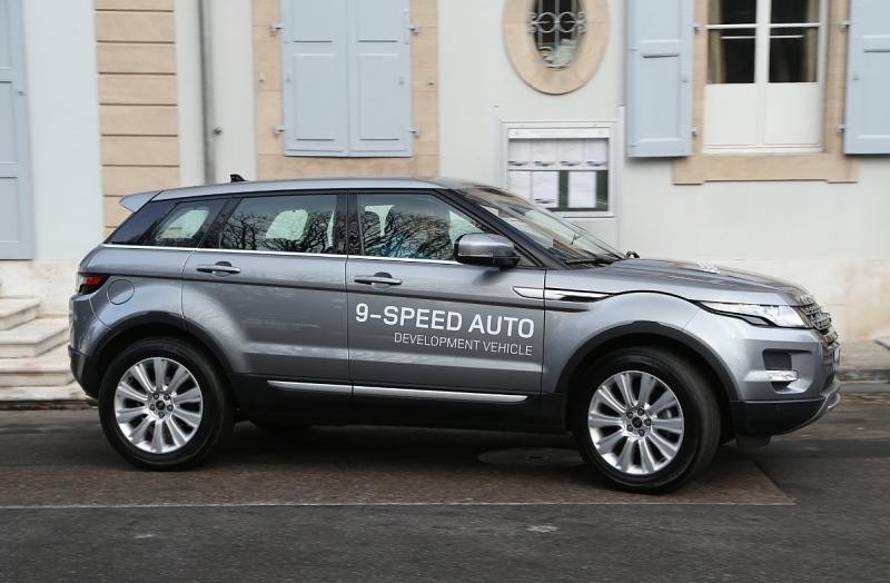 Der Range Rover Evoque ist das erste Auto, dass die ZF Neungang-Automatik bekommt
