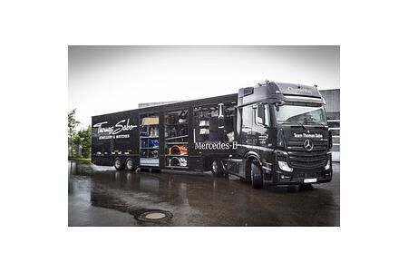 Mercedes AMG DTM-Team mit sechs Actros auf dem Weg nach Moskau Mercedes AMG DTM-Team mit sechs Actros auf dem Weg nach Moskau