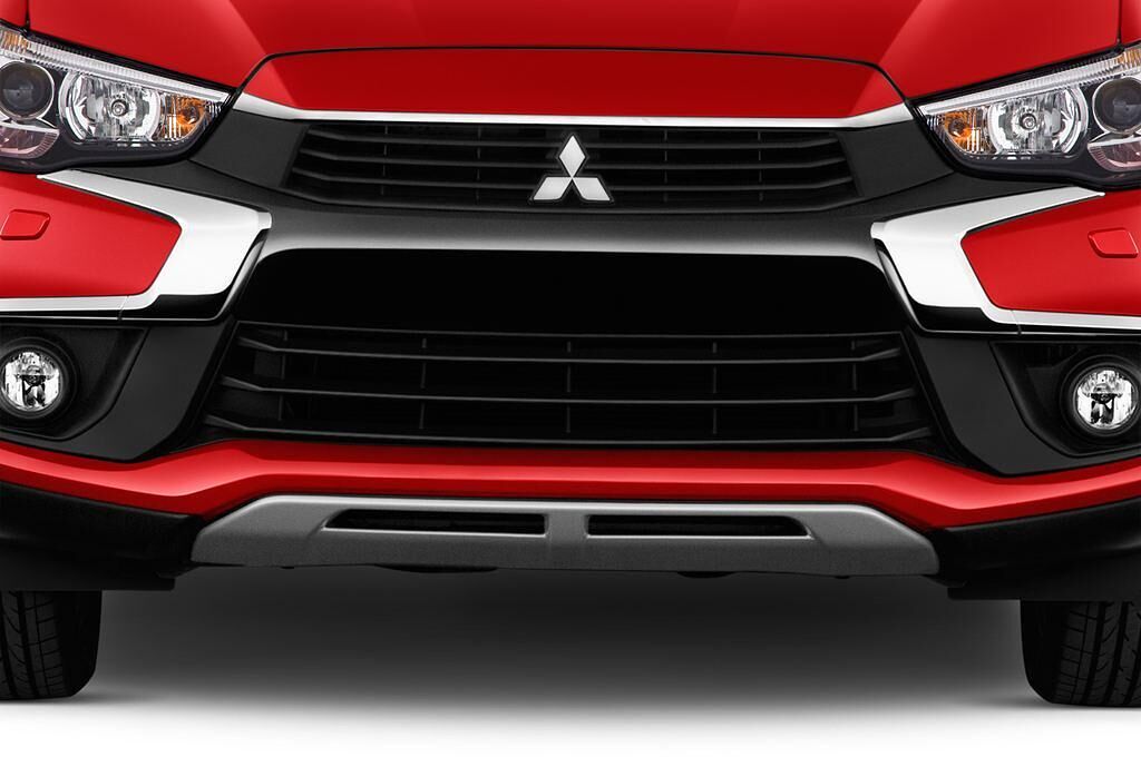 Mitsubishi ASX (Baujahr 2017) Top 5 Türen Kühlergrill und Scheinwerfer