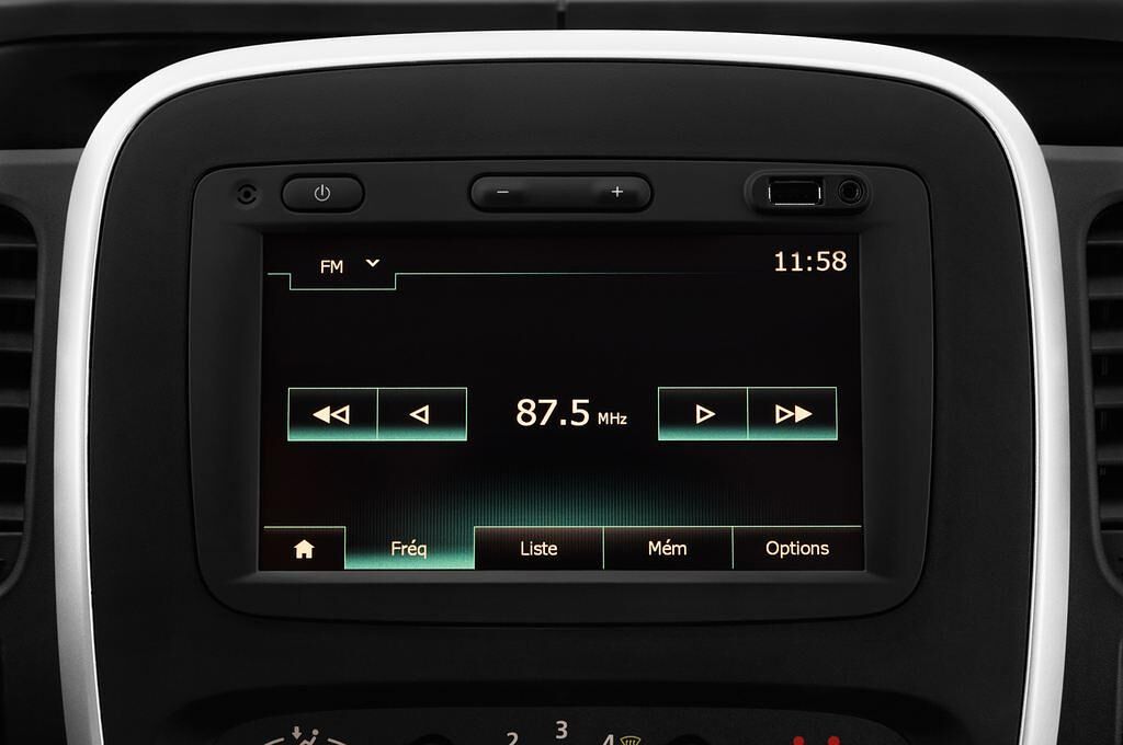 FIAT Talento (Baujahr 2017) Basis 4 Türen Radio und Infotainmentsystem