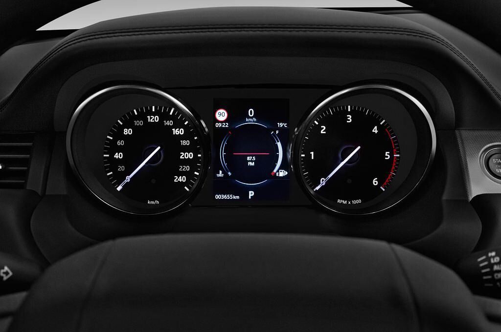 Land Rover Range Rover Evoque (Baujahr 2017) HSE Dynamic 2 Türen Tacho und Fahrerinstrumente