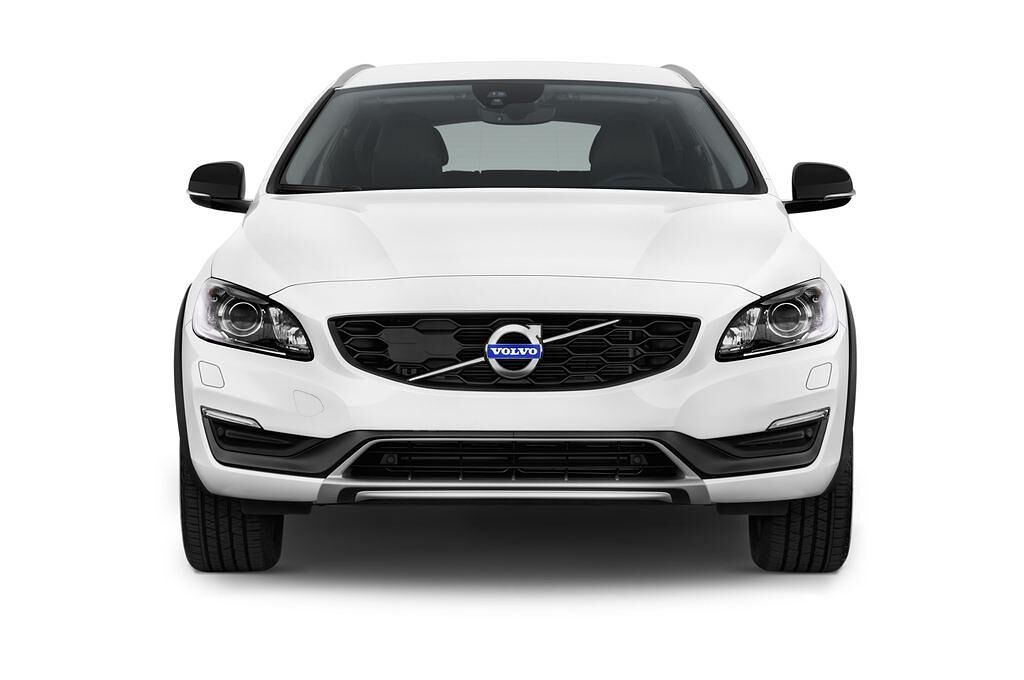 Volvo V60 Cross Country (Baujahr 2017) Summum 5 Türen Frontansicht