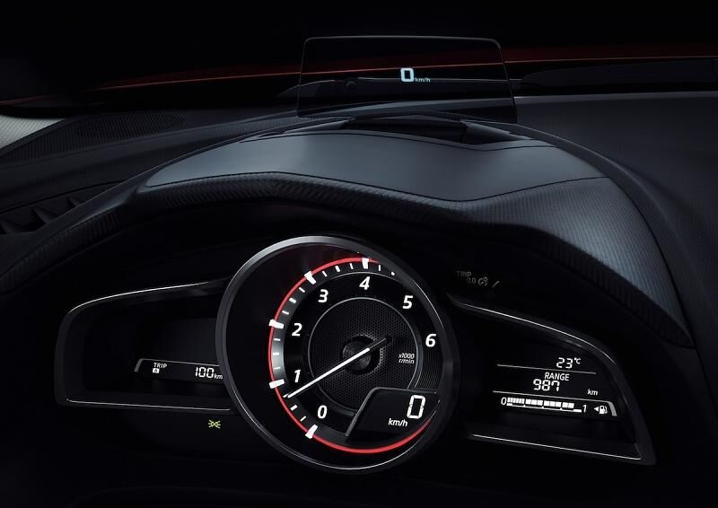 Im Mazda 3 gibt es nur noch ein Rundinstrument