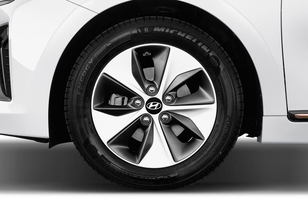 Hyundai Ioniq Electrique (Baujahr 2017) Premium 5 Türen Reifen und Felge