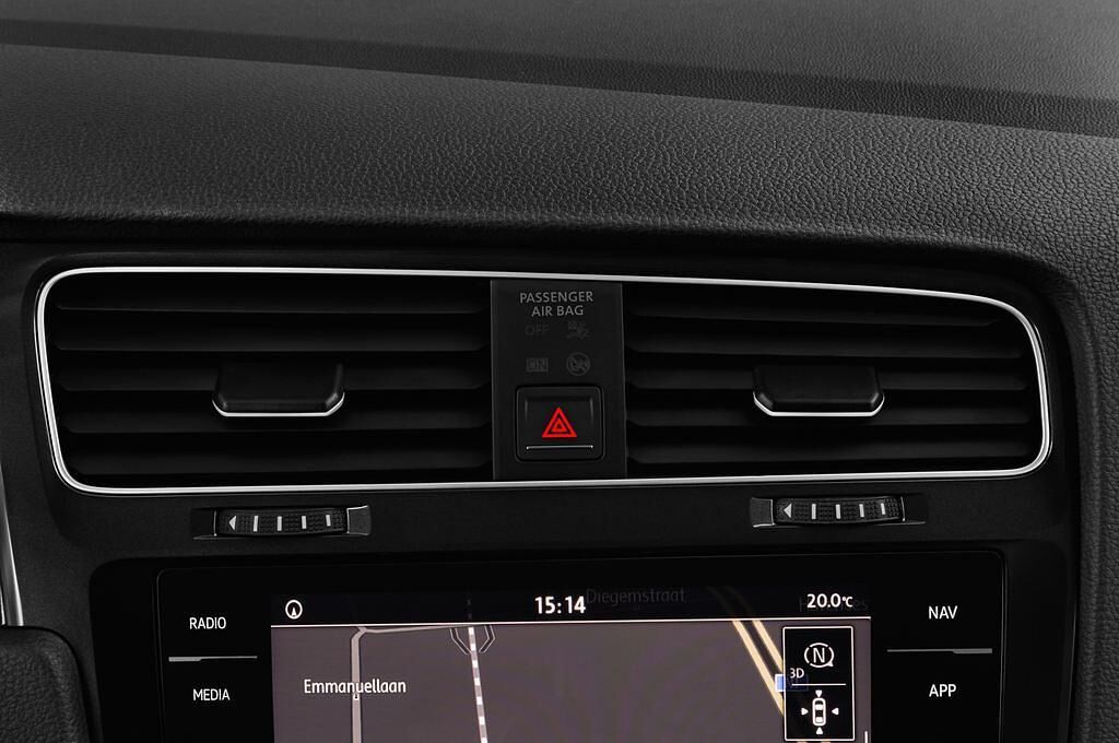 Volkswagen Golf (Baujahr 2017) Comfortline 5 Türen Lüftung