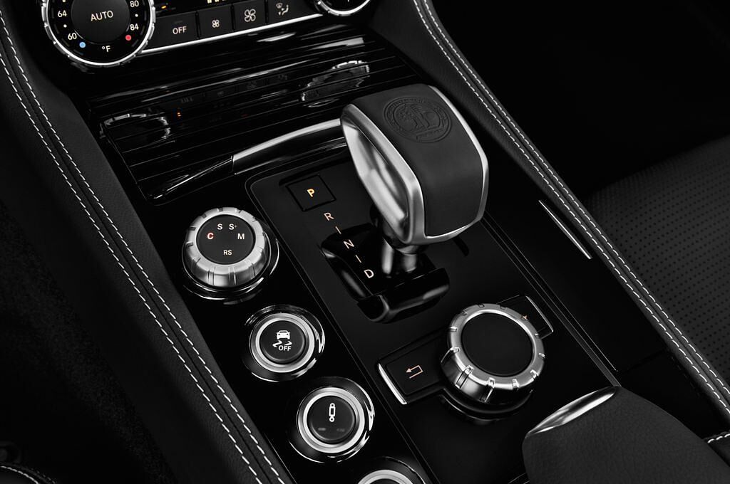 Mercedes CLS (Baujahr 2017) AMG 63 S 4 Türen Schalthebel
