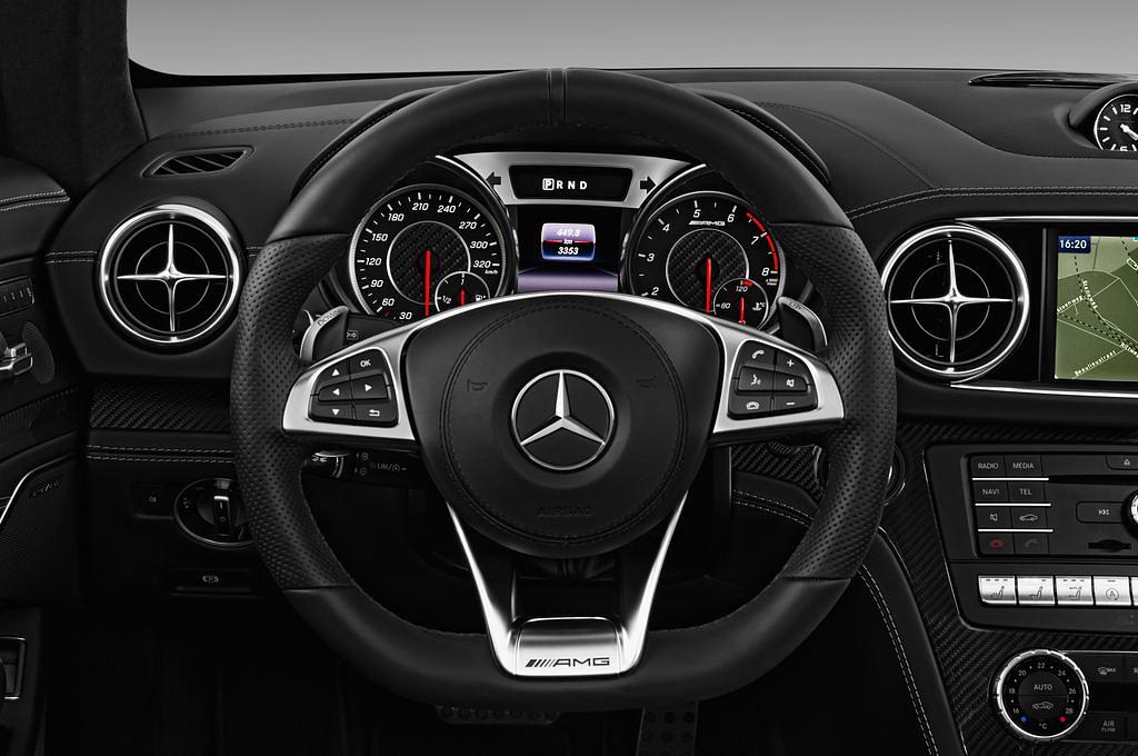 Mercedes SL Class (Baujahr 2017) AMG 63 2 Türen Lenkrad