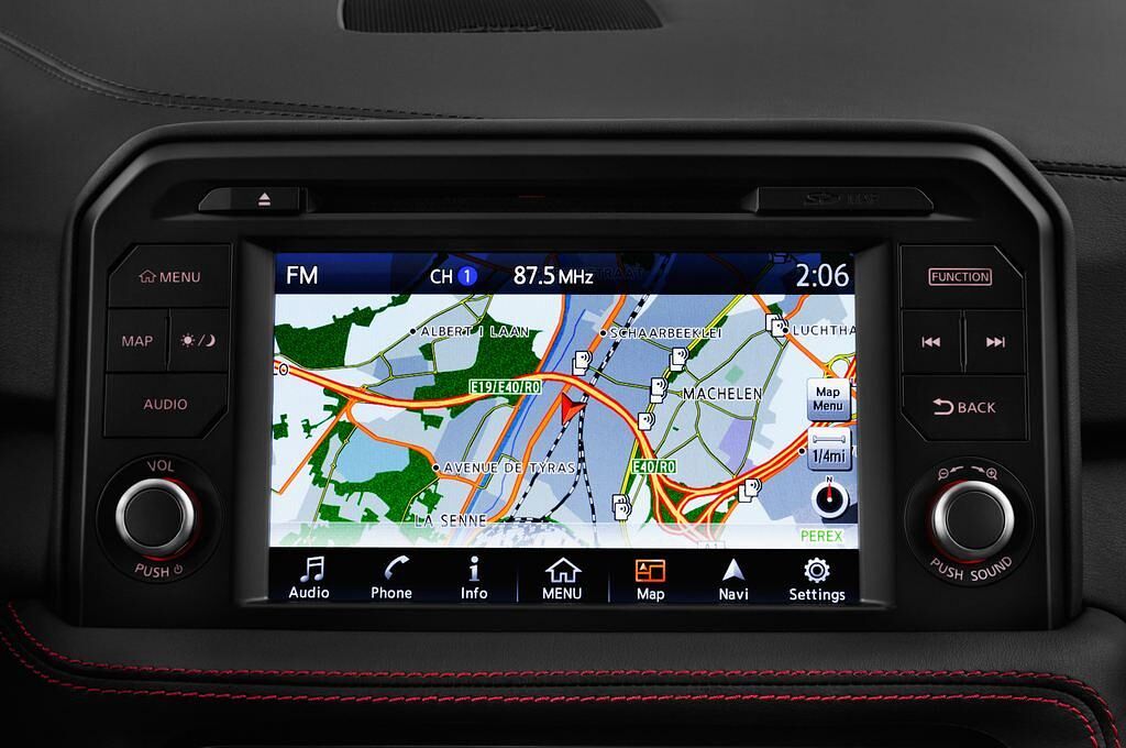 Nissan GT-R (Baujahr 2017) Black Edition 2 Türen Radio und Infotainmentsystem