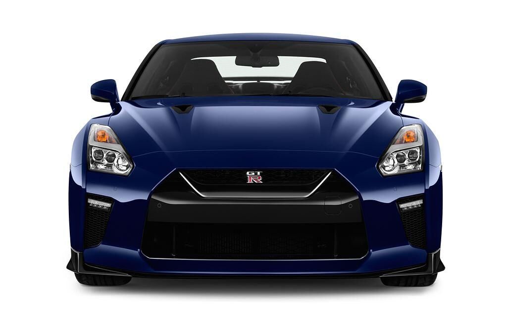 Nissan GT-R (Baujahr 2017) Black Edition 2 Türen Frontansicht