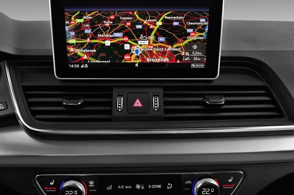 Audi Q5 (Baujahr 2017) Sport 5 Türen Lüftung