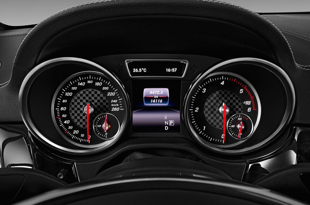 Mercedes GLE Coupe (Baujahr 2017) AMG 43 2 Türen Tacho und Fahrerinstrumente