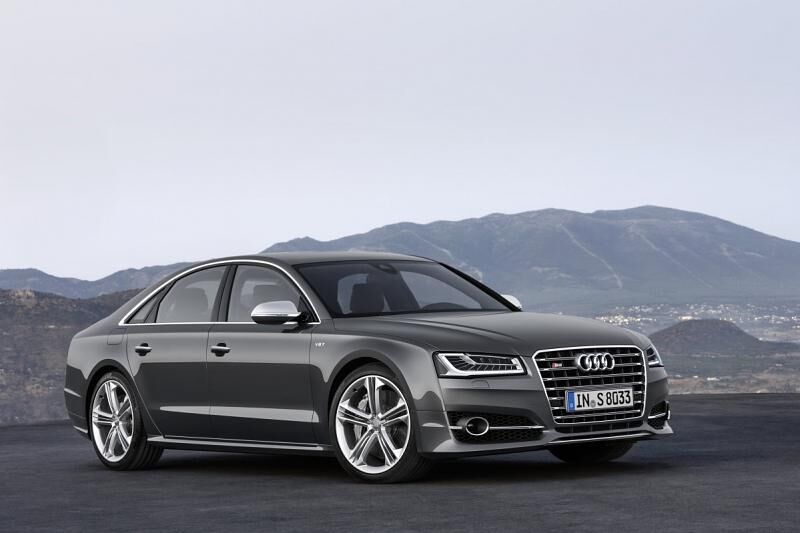 Audi S8 2014