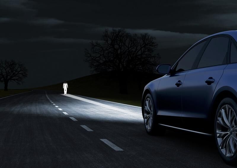Audi A8 mit Matrix-LED-Scheinwerfer 2013