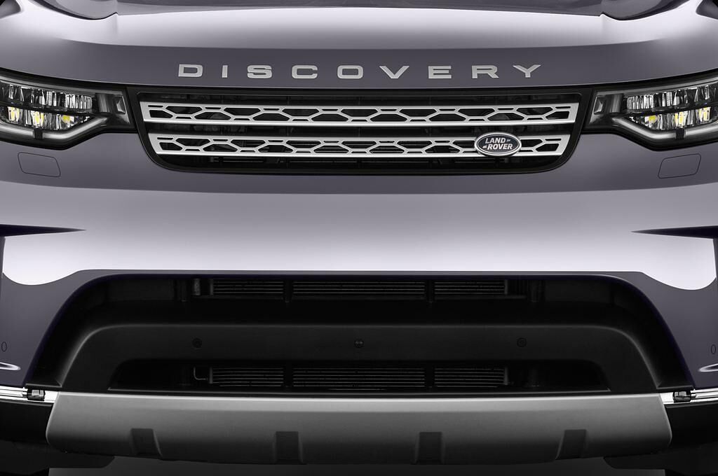 Land Rover Discovery (Baujahr 2017) HSE 5 Türen Kühlergrill und Scheinwerfer