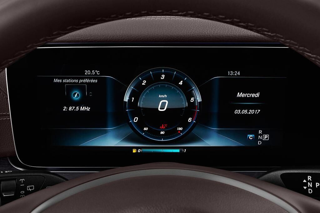 Mercedes E Class (Baujahr 2017) All-Terrain 5 Türen Tacho und Fahrerinstrumente