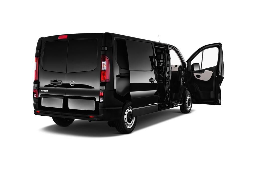 Nissan NV300 (Baujahr 2017) Comfort 4 Türen Tür geöffnet
