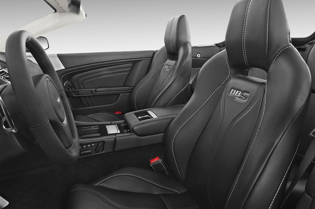 Aston Martin DBS Volante (Baujahr 2010) - 2 Türen Vordersitze