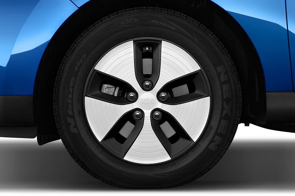 KIA Soul EV (Baujahr 2017) Play 5 Türen Reifen und Felge