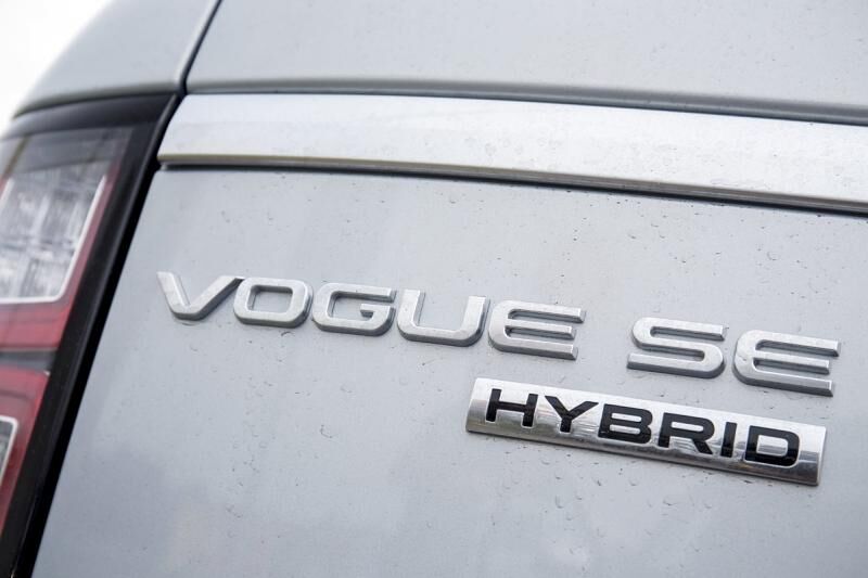 Range Rover Hybrid SD V6