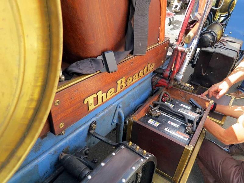 Moderne Batterie im alten Gewand.