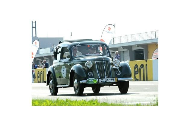     (Baujahr ) seitlich hinten