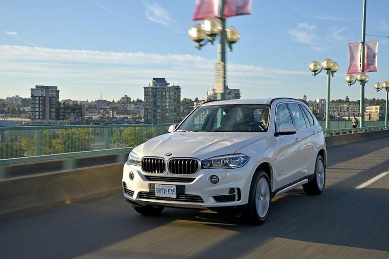 Im BMW X5 50i hat man gut Platz