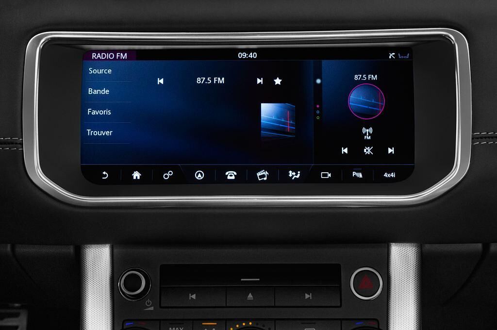 Land Rover Range Rover Evoque (Baujahr 2017) HSE Dynamic 2 Türen Radio und Infotainmentsystem