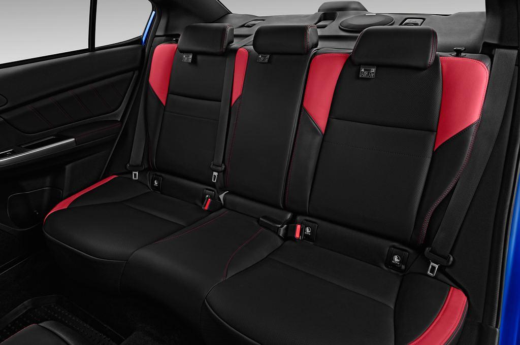 Subaru WRX STI (Baujahr 2017) Sport 4 Türen Rücksitze
