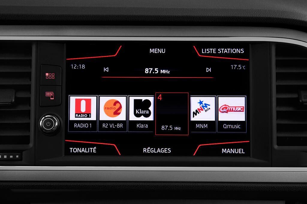 SEAT Leon Xperience (Baujahr 2017) - 5 Türen Radio und Infotainmentsystem
