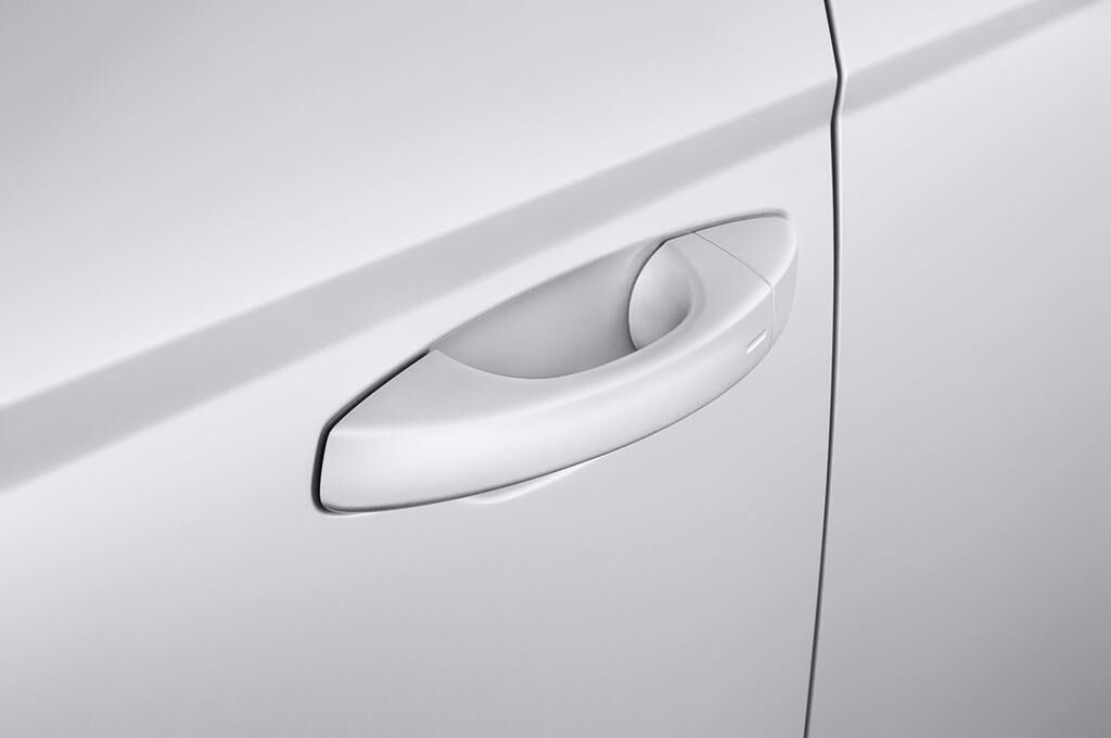 SEAT Leon Xperience (Baujahr 2017) - 5 Türen Türgriff