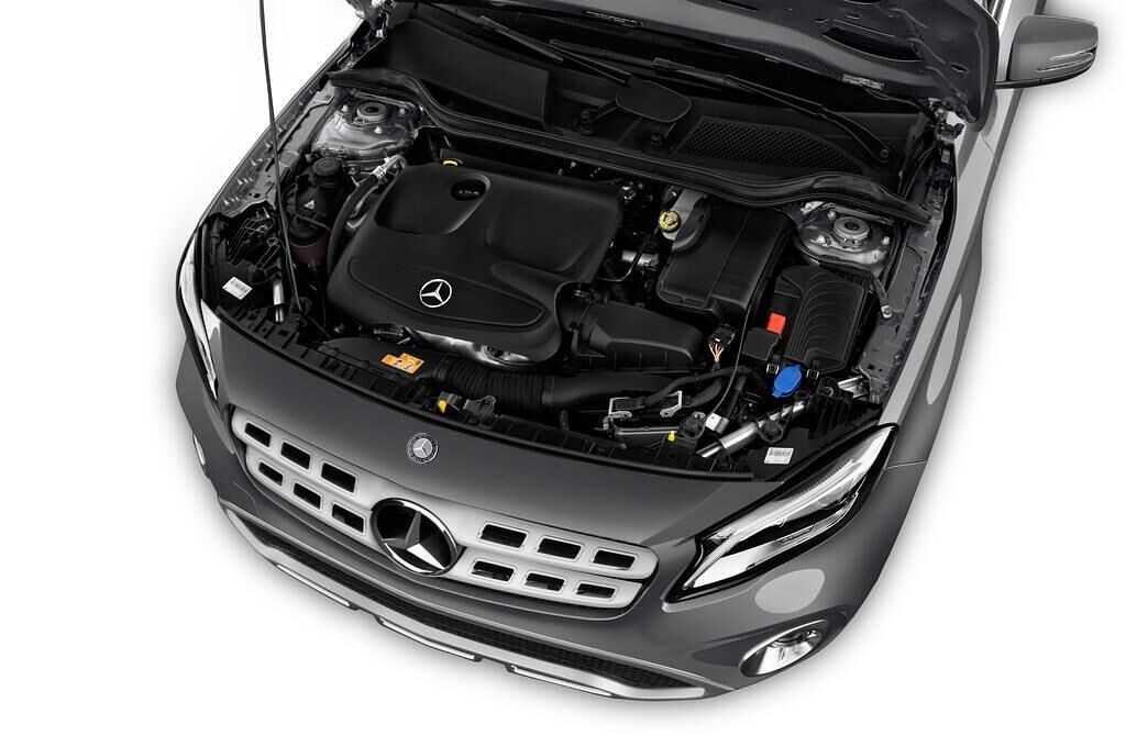 Mercedes GLA (Baujahr 2017) - 5 Türen Motor