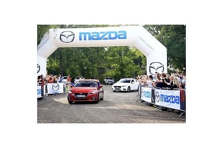 IAA 2013 Mazda3: Um die halbe Welt zur IAA Europapremiere