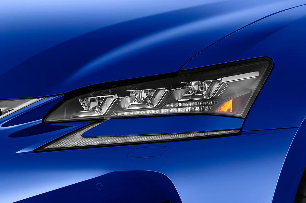 Lexus GS (Baujahr 2017) F 4 Türen Scheinwerfer
