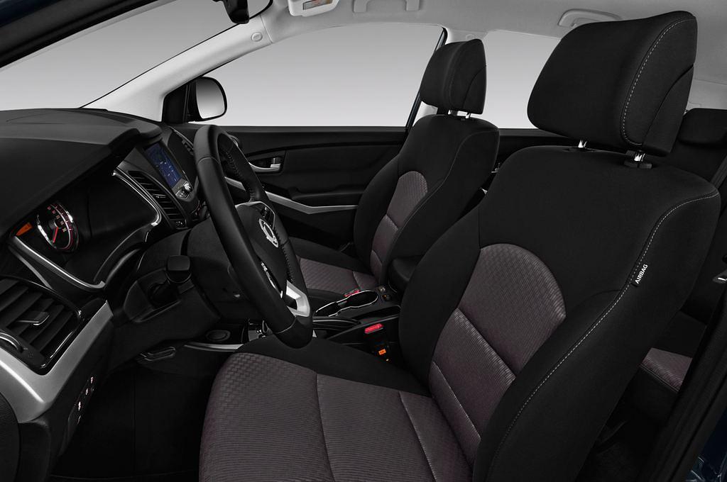 SsangYong Korando (Baujahr 2017) Quartz 5 Türen Vordersitze