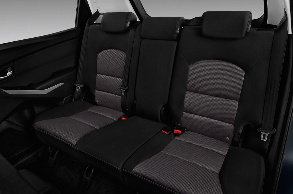 SsangYong Korando (Baujahr 2017) Quartz 5 Türen Rücksitze
