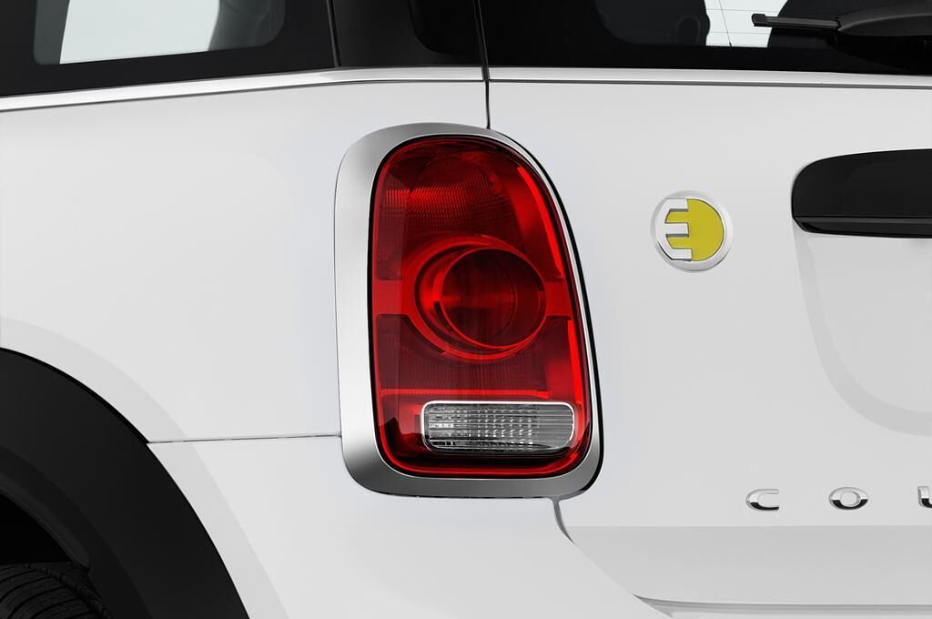 MINI Countryman (Baujahr 2017) S 5 Türen Rücklicht