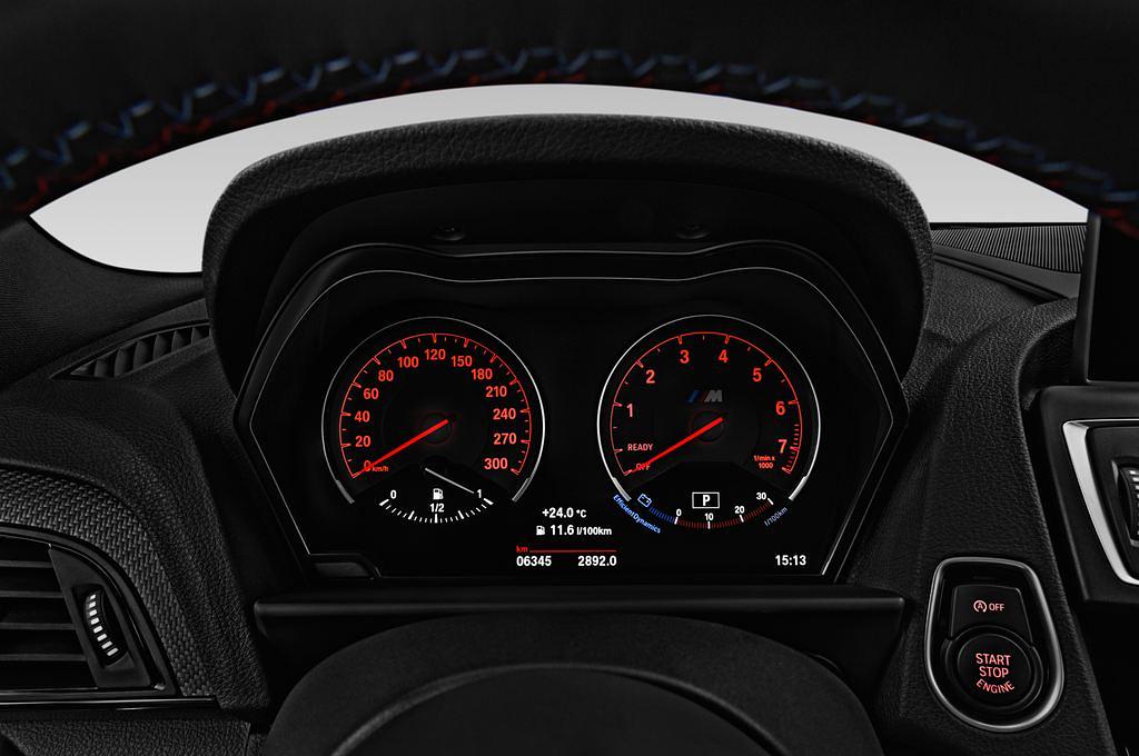 BMW M2 (Baujahr 2017) - 2 Türen Tacho und Fahrerinstrumente
