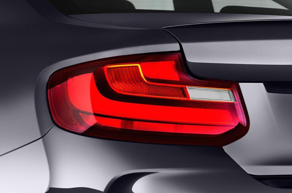 BMW M2 (Baujahr 2017) - 2 Türen Rücklicht