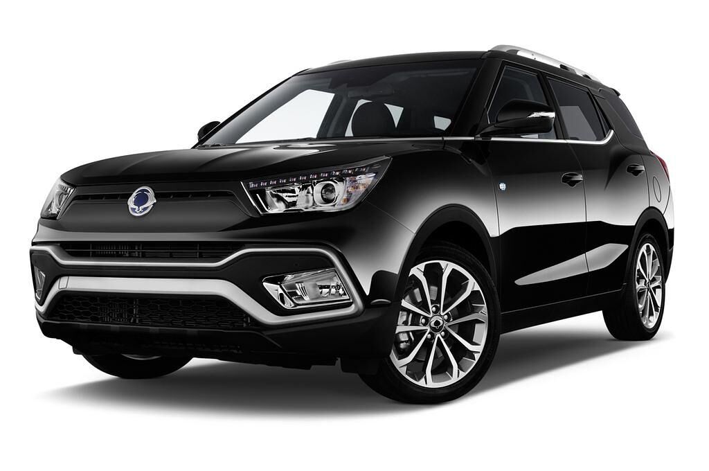 SsangYong XLV (Baujahr 2017) Sapphire 5 Türen seitlich vorne mit Felge