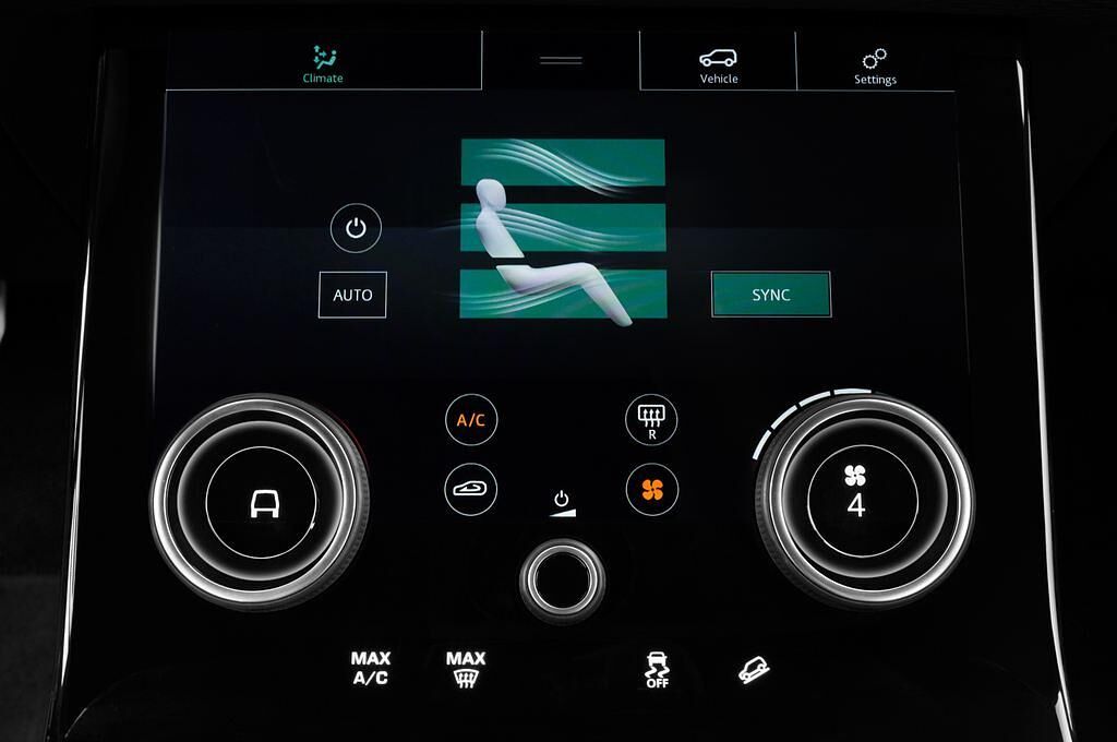 Land Rover Range Rover Velar (Baujahr 2018) R-Dynamic SE 5 Türen Temperatur und Klimaanlage