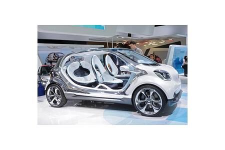 IAA 2013: Mit dem fourjoy zeigt smart urbane Lebensfeude für vier