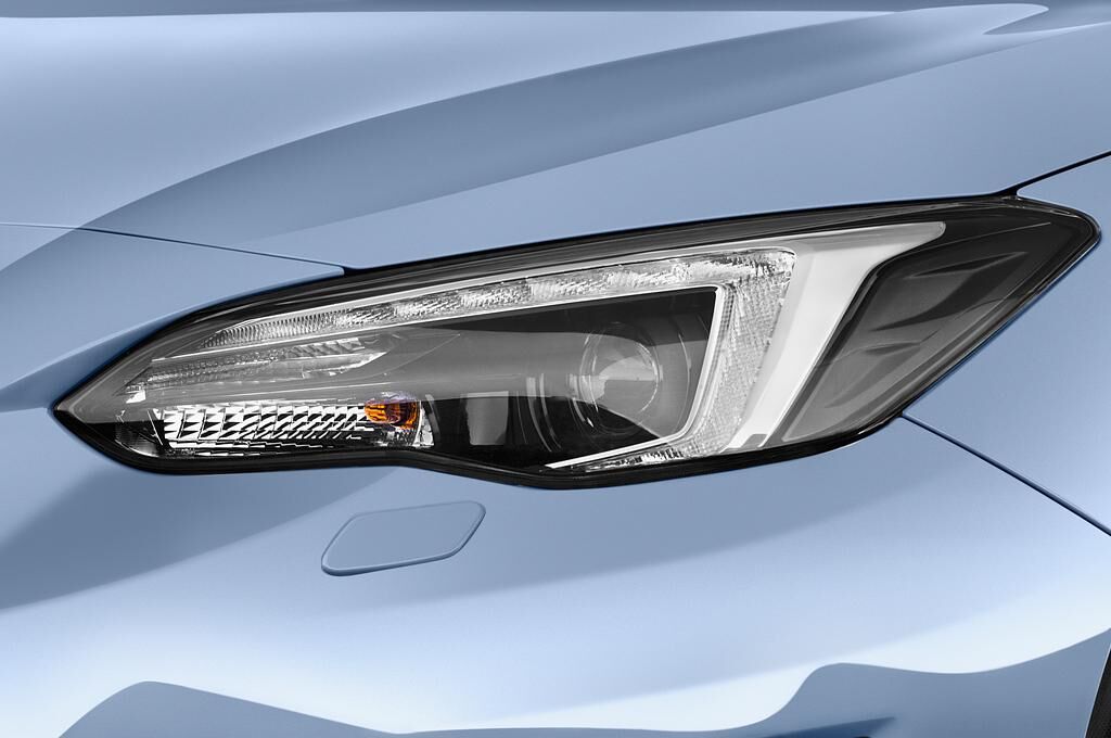 Subaru XV (Baujahr 2018) Exclusive 5 Türen Scheinwerfer