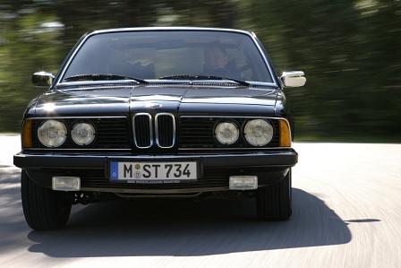 BMW 733i der Baureihe E23 von 1977