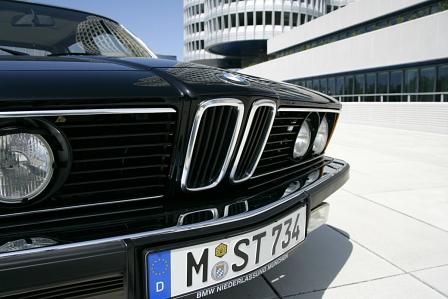BMW 733i der Baureihe E23 von 1977