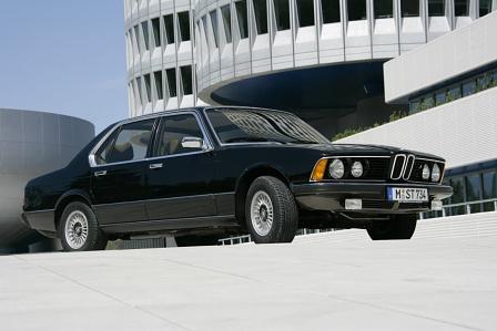 BMW 733i der Baureihe E23 von 1977