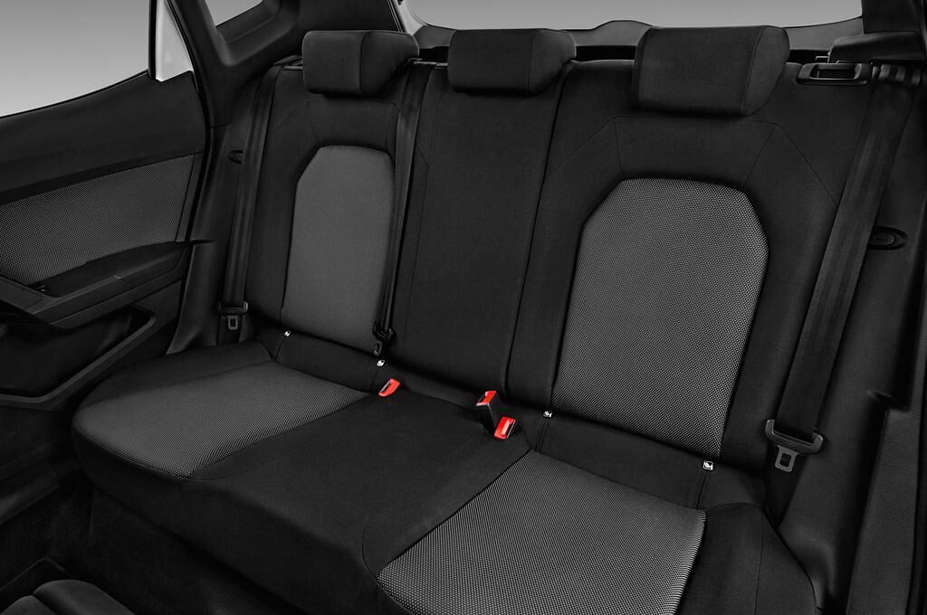 SEAT Arona (Baujahr 2018) Xcellence 5 Türen Rücksitze