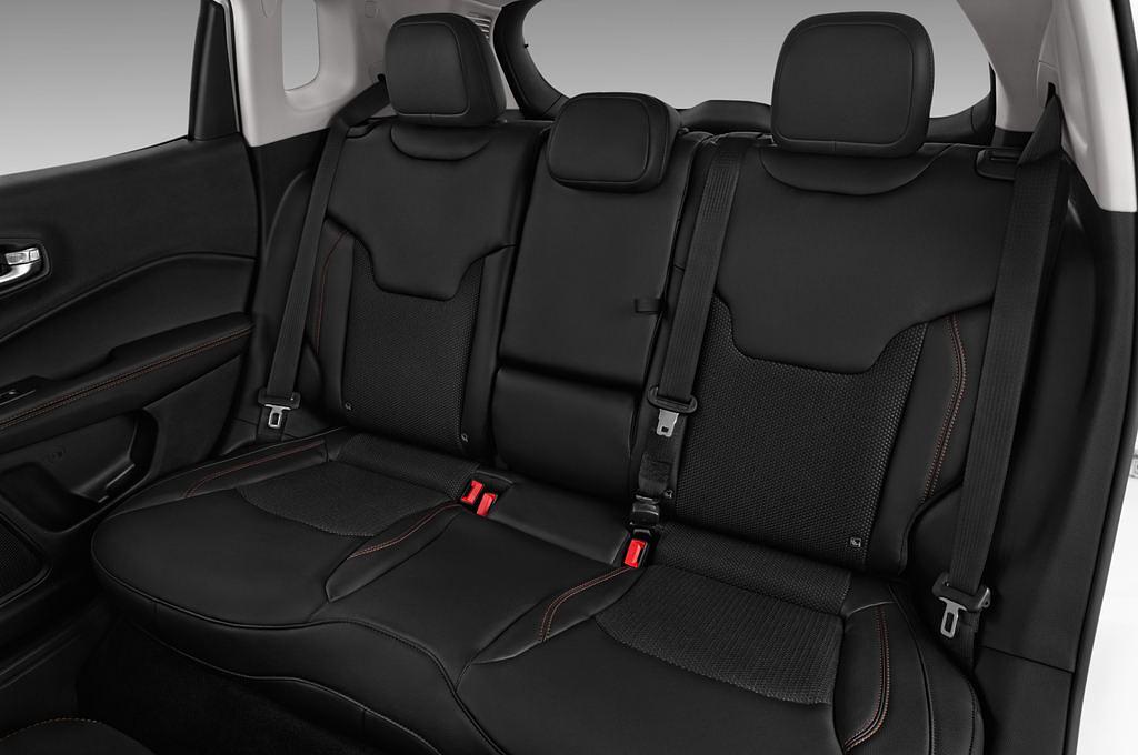 Jeep Compass (Baujahr 2017) Limited 5 Türen Rücksitze