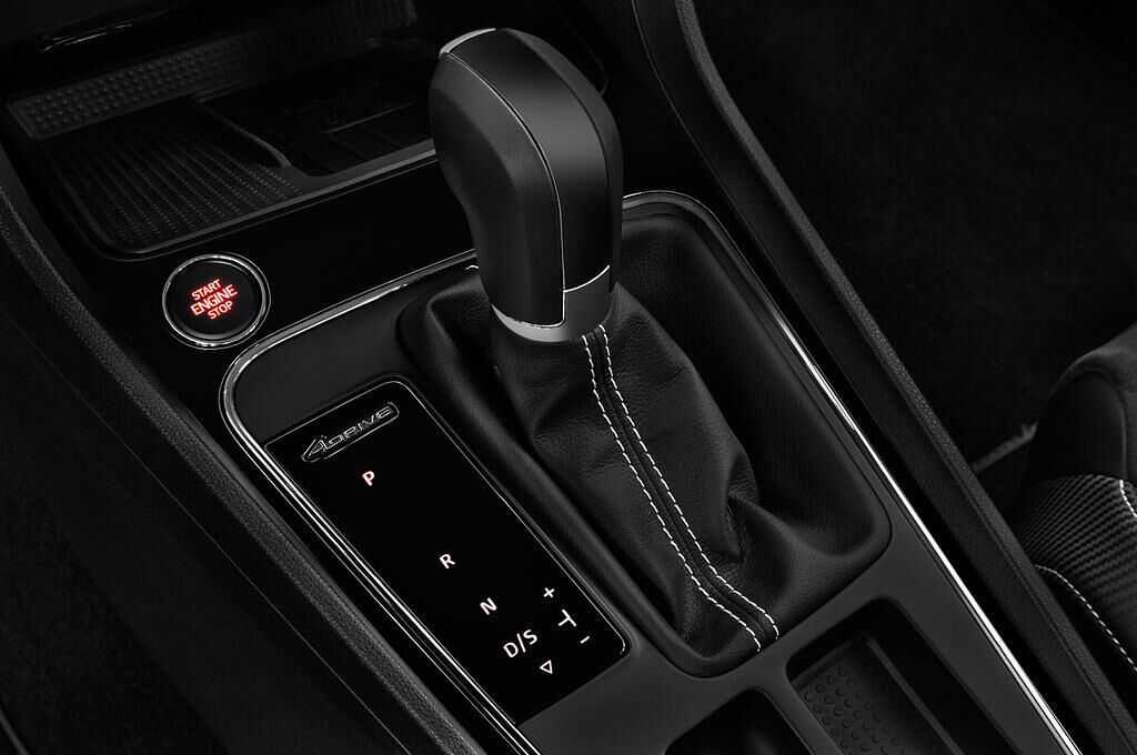 SEAT Leon ST Cupra (Baujahr 2017) - 5 Türen Schalthebel