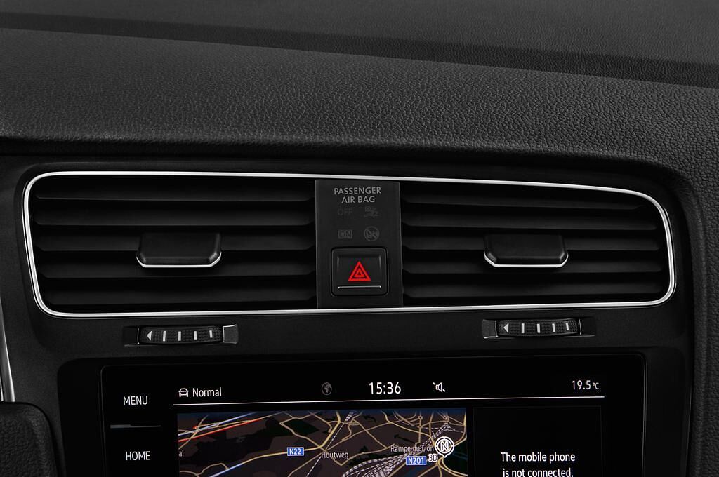 Volkswagen Golf (Baujahr 2017) e 5 Türen Lüftung