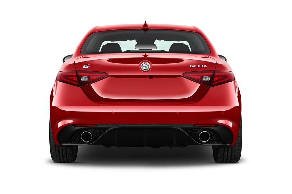 Alfa Romeo Giulia (Baujahr 2018) Veloce 4 Türen Heckansicht